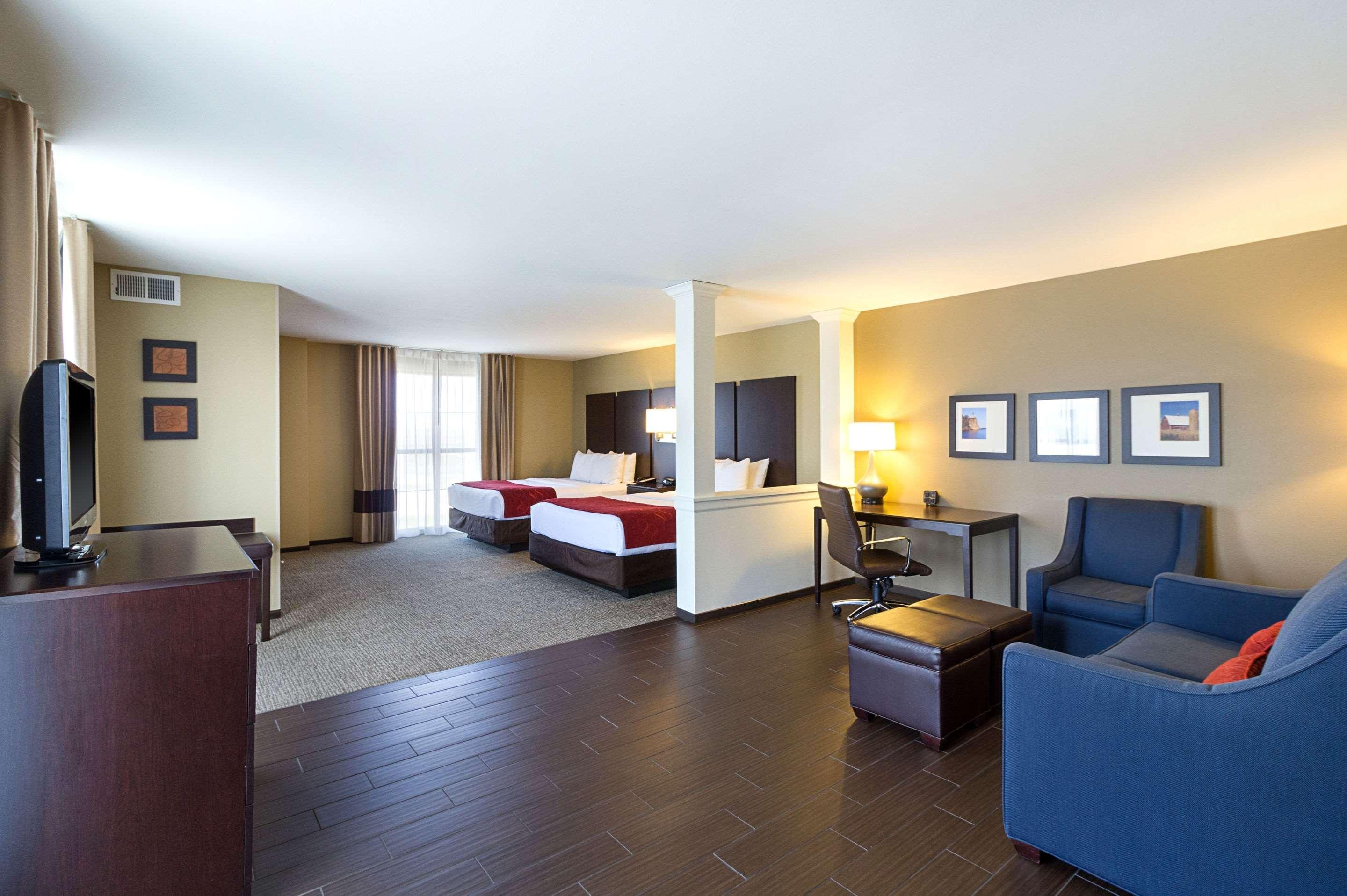 Comfort Suites & Conference Center Worthington Eksteriør billede