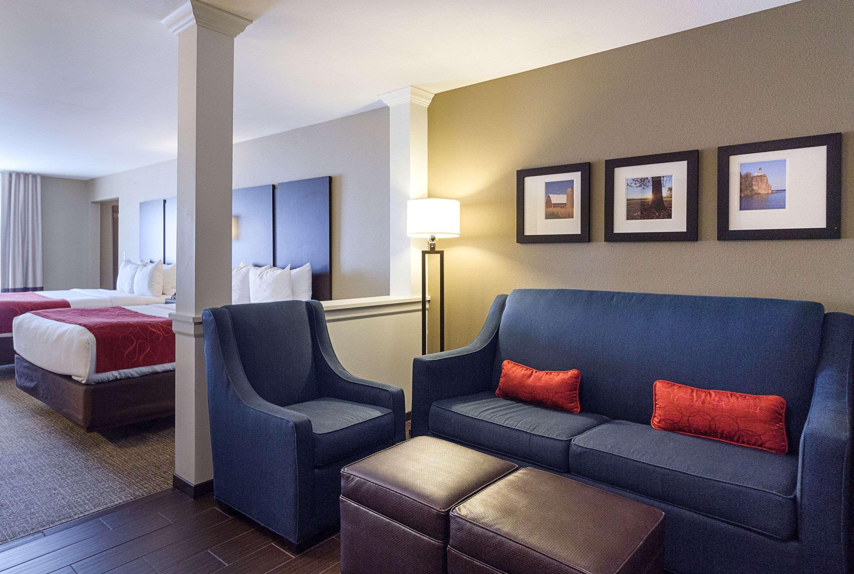 Comfort Suites & Conference Center Worthington Eksteriør billede