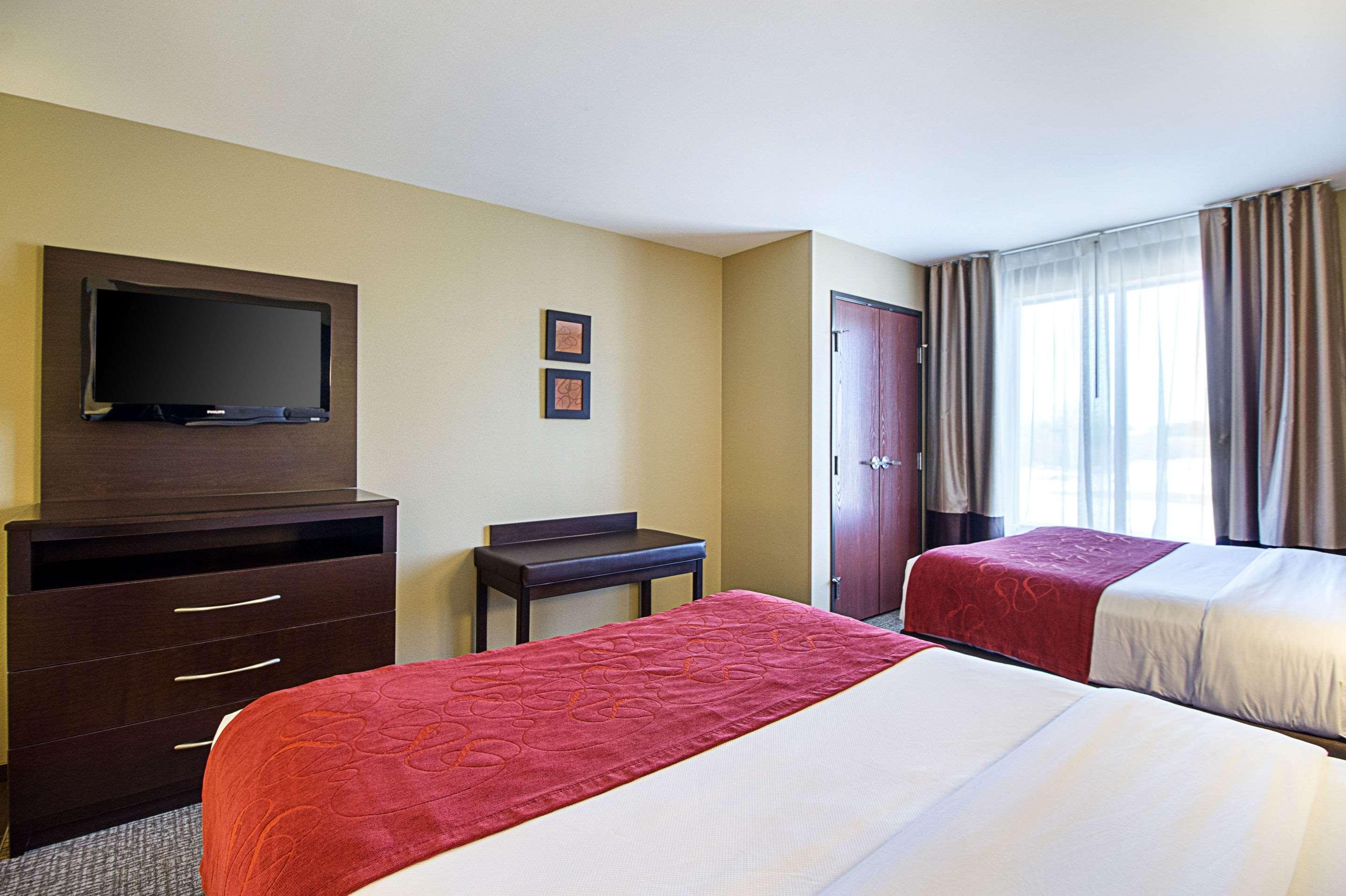 Comfort Suites & Conference Center Worthington Eksteriør billede