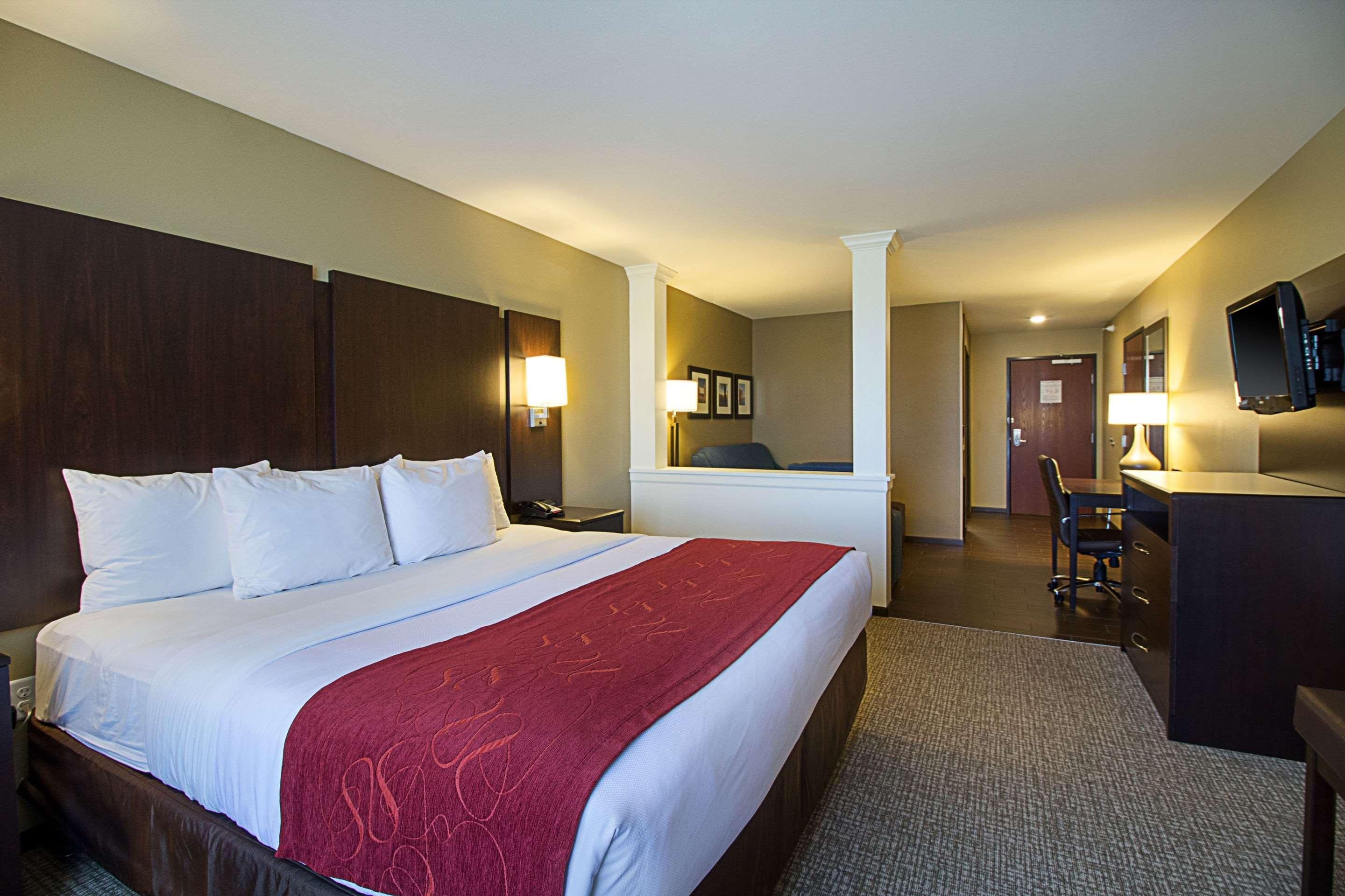 Comfort Suites & Conference Center Worthington Eksteriør billede
