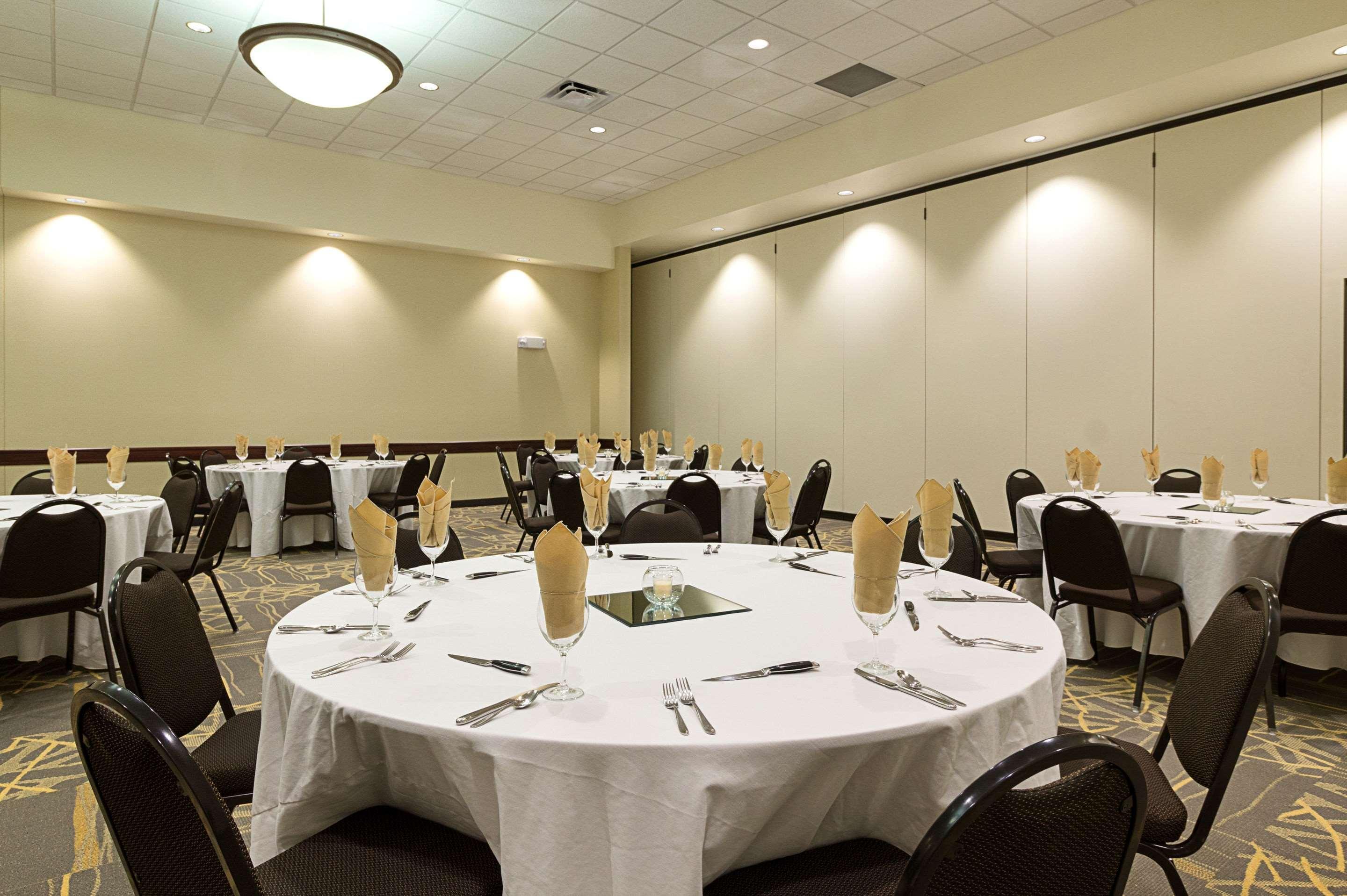 Comfort Suites & Conference Center Worthington Eksteriør billede
