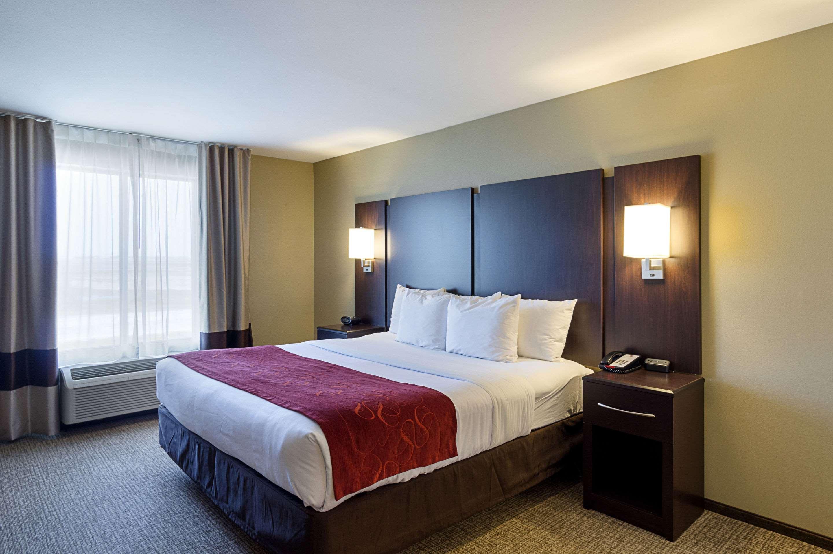 Comfort Suites & Conference Center Worthington Eksteriør billede