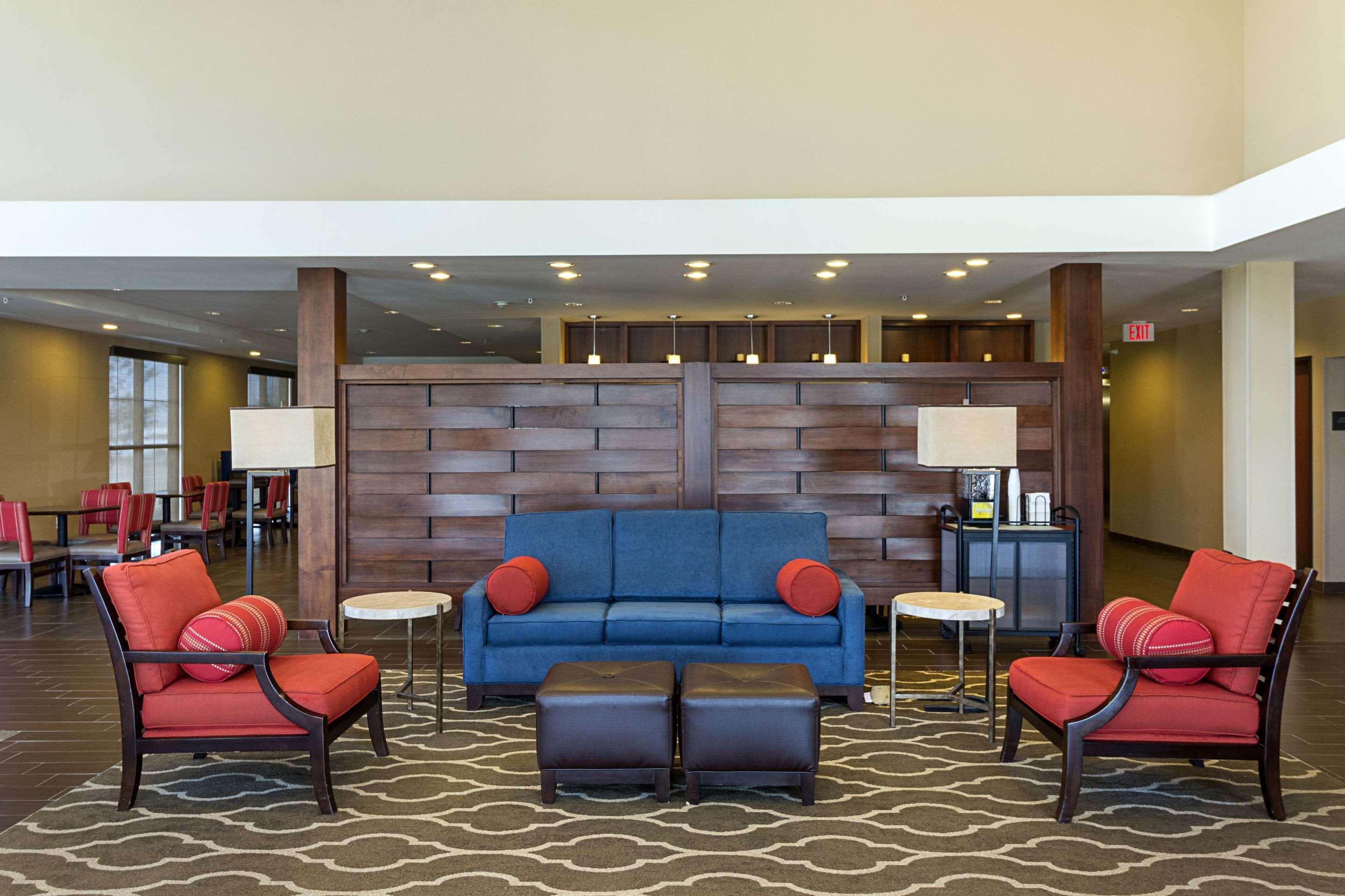 Comfort Suites & Conference Center Worthington Eksteriør billede