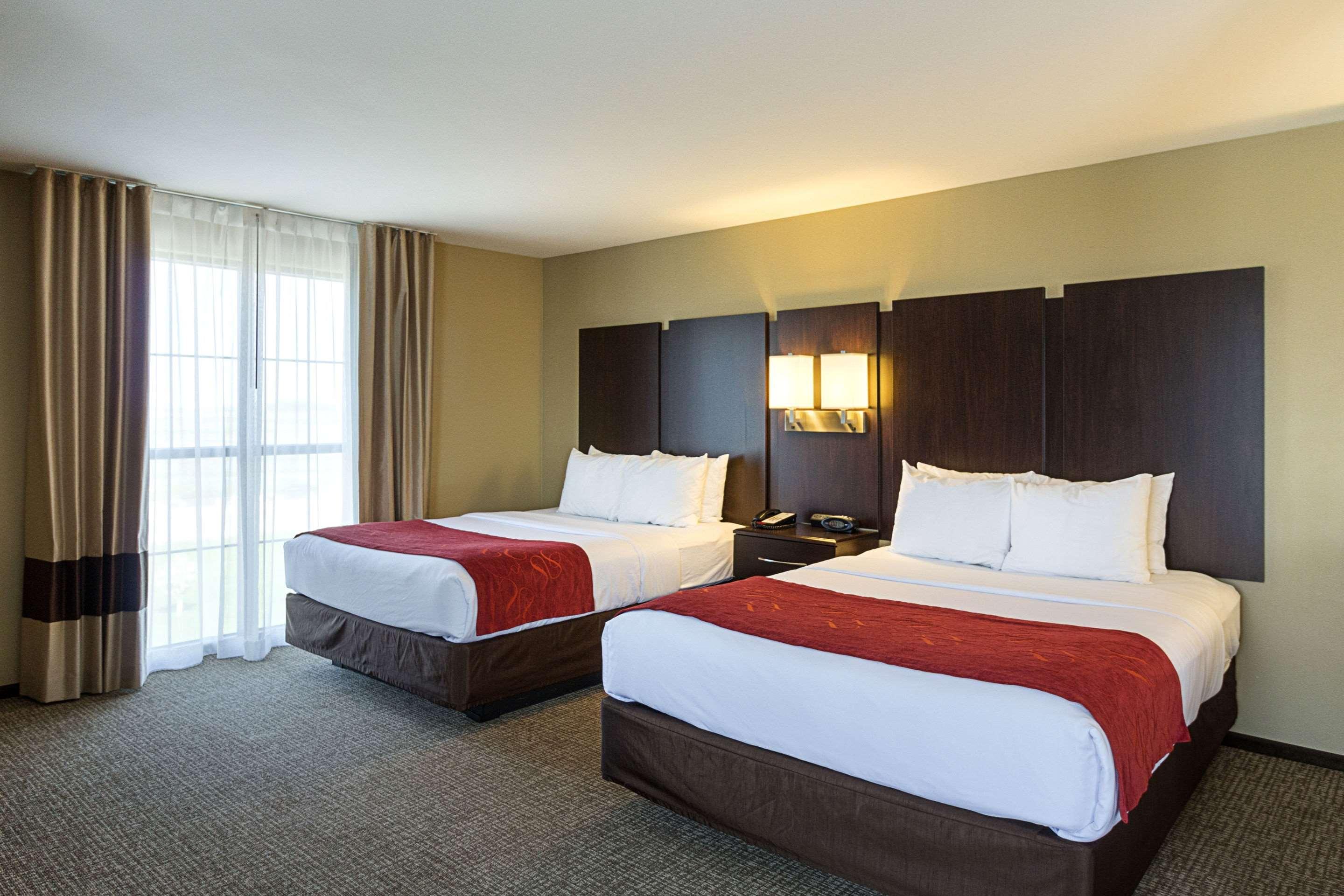 Comfort Suites & Conference Center Worthington Eksteriør billede